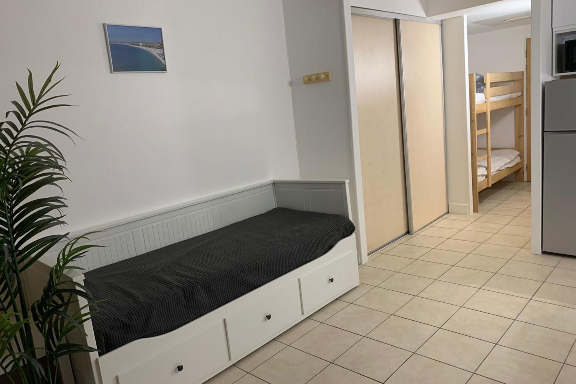 06U - Beautiful Studio In Residence - Swimming Pool And Tennis Court Saint-Laurent-du-Var Exteriör bild